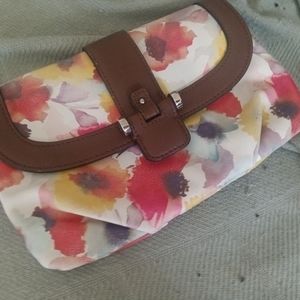 Floral clutch purse